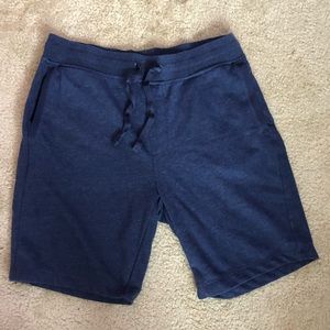 32 degrees navy blue shorts